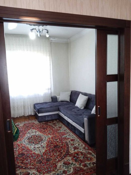 Продаётся 5-комнатная квартира, метро Тинчлик