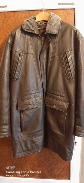 Haina de piele marime xxxl pentru oameni cu valoare..250 roni.negociab