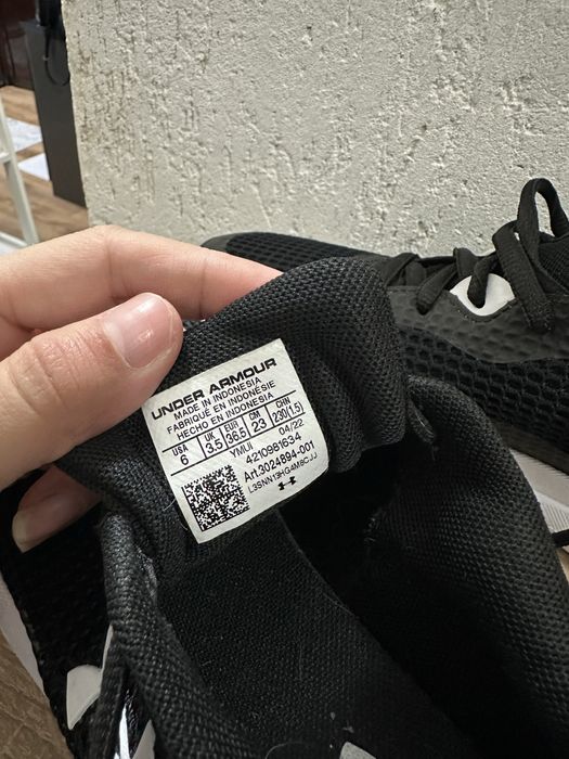 Оригинални маратонки номер 36 и половина