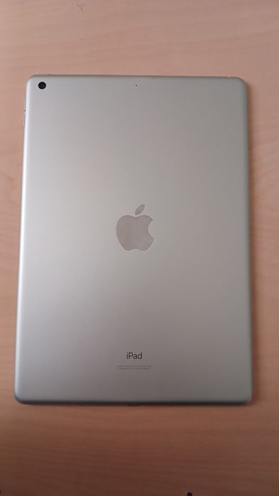 iPAD 9th Generation  64 Gb  Wi-Fi