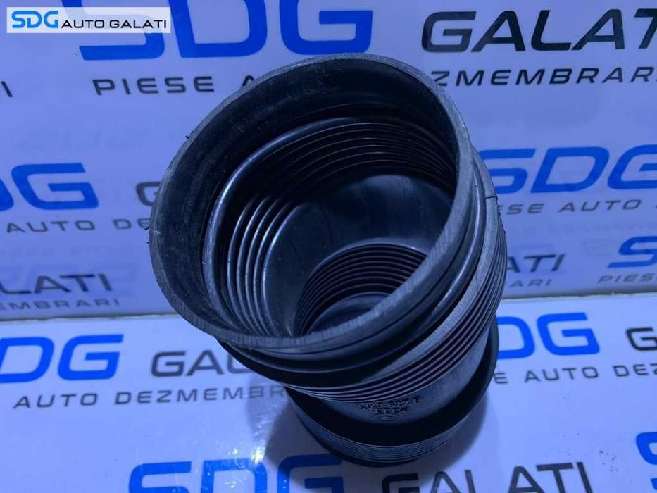 Furtun Tub Tubulatura Admisie Carcasa Filtru Aer Audi A8 D3 3.0 V6 ASN BBJ 2002 - 2010 Cod 06C129627B