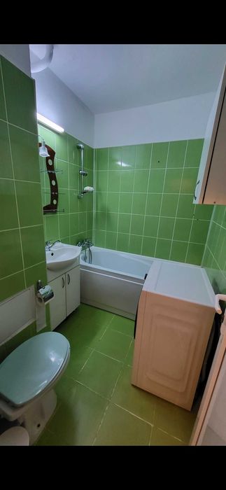 Proprietar-închiriez garsonieră zona Brazdă, Craiova