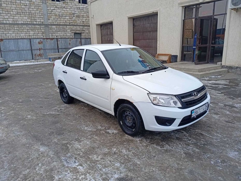 продаетя  Лада гранта 2014 г