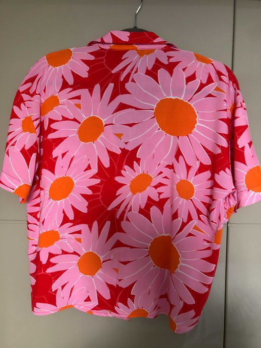 Stradivarius Риза с къс ръкав - размер L