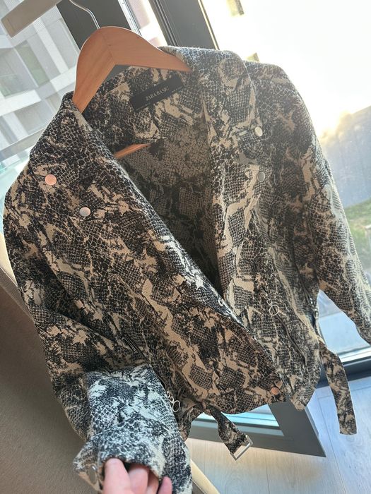 Jacheta snake print Zara