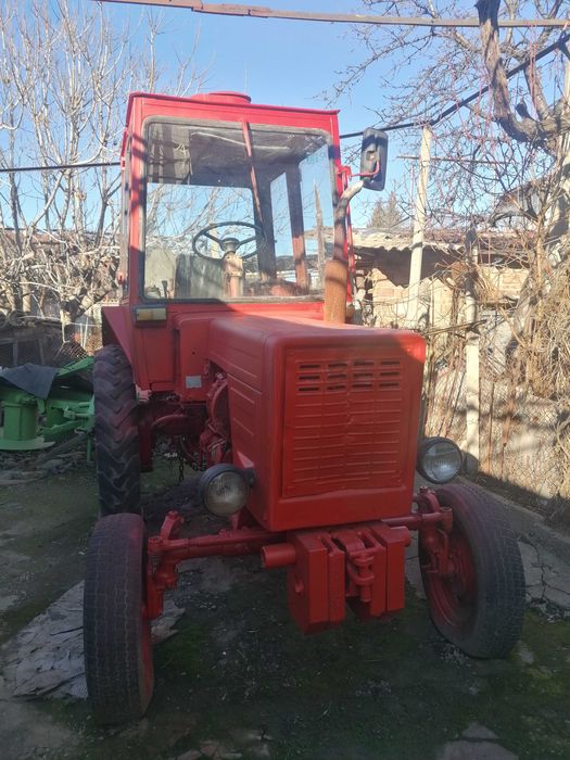 Трактор Владимировец