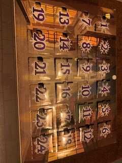 Advent calendar Harry Potter и подарък чадър Harry Potter
