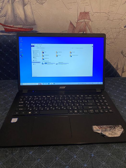 Ноутбук Acer на 900+гб