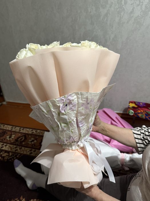 Цветы, гулдер срочно сатылады.