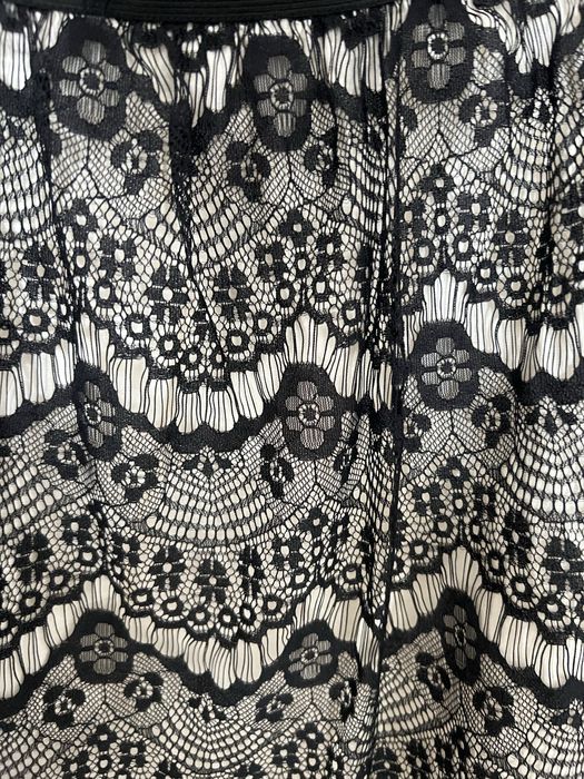 Fusta Pimkie cu dantela neagra , marimea S