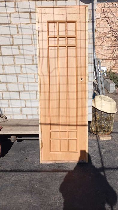 двери межкомнатные