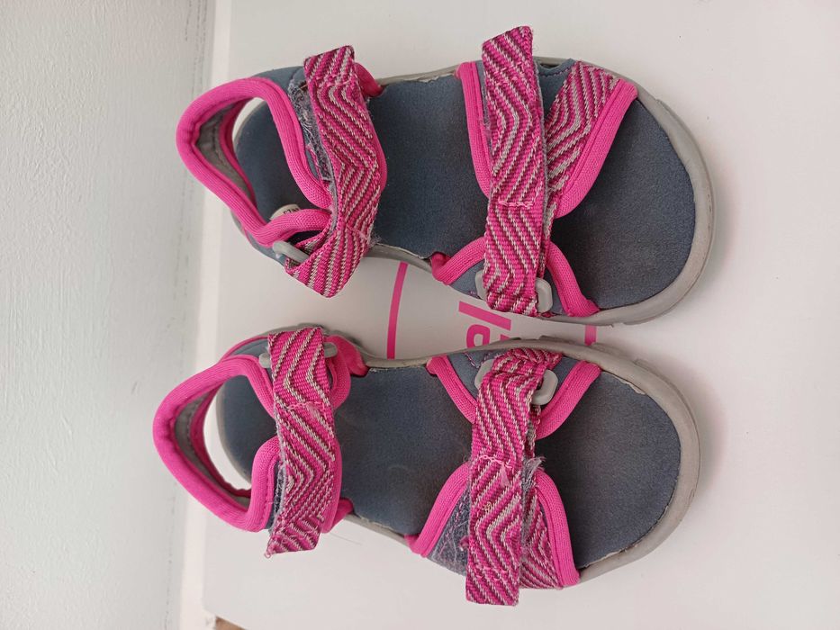 Incaltaminte copii 1+1 GRATIS