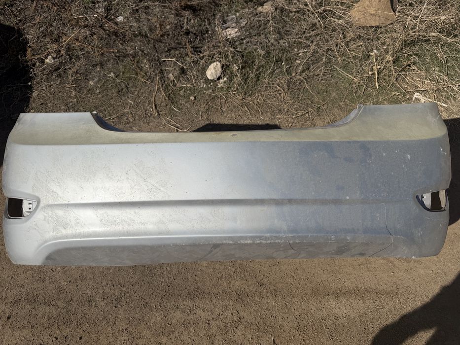 Продам бампер Тойота эстима 2008год оригинал