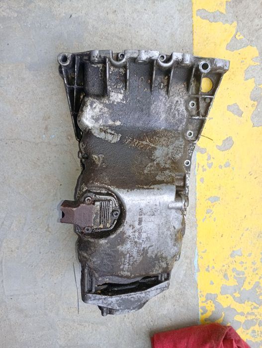 Baie de ulei passat b5,5 1.8 T
