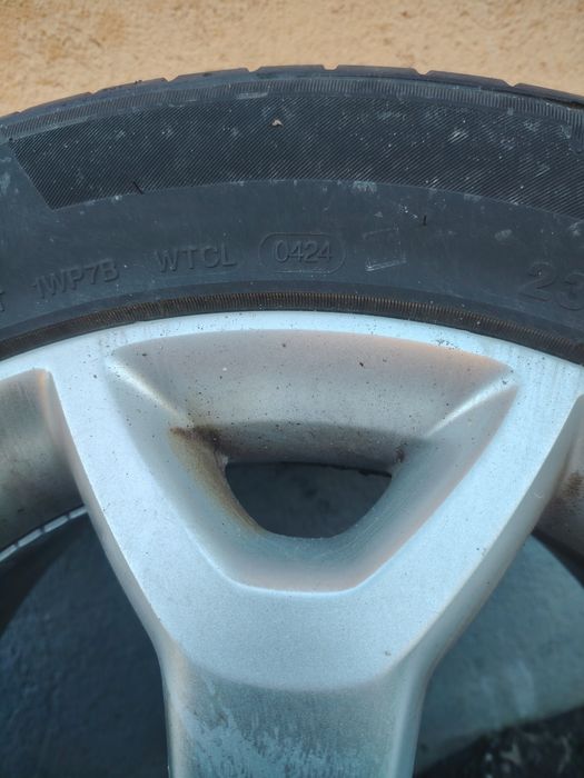 Jante R 17 Ford / anvelope vara dot 2024 235/ 55 R 17