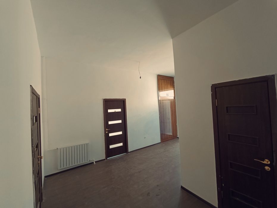 Новый Коттедж, 6 соток 2017 года.массив Дустлик. (хеч ким турмаган