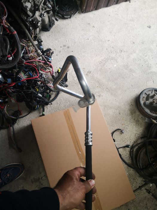 Conducta ac Dacia Duster 1,6 16 Valve 2010 - 2013 cod 924900788r