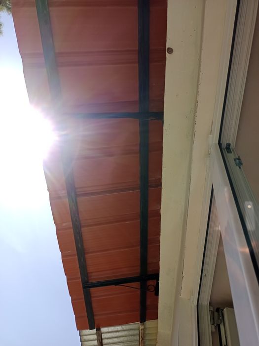 Установка бесшумных  козырков, алиминывые роликов