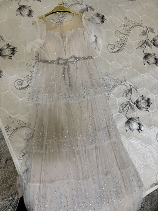 Вечернее платье,наряды для невест