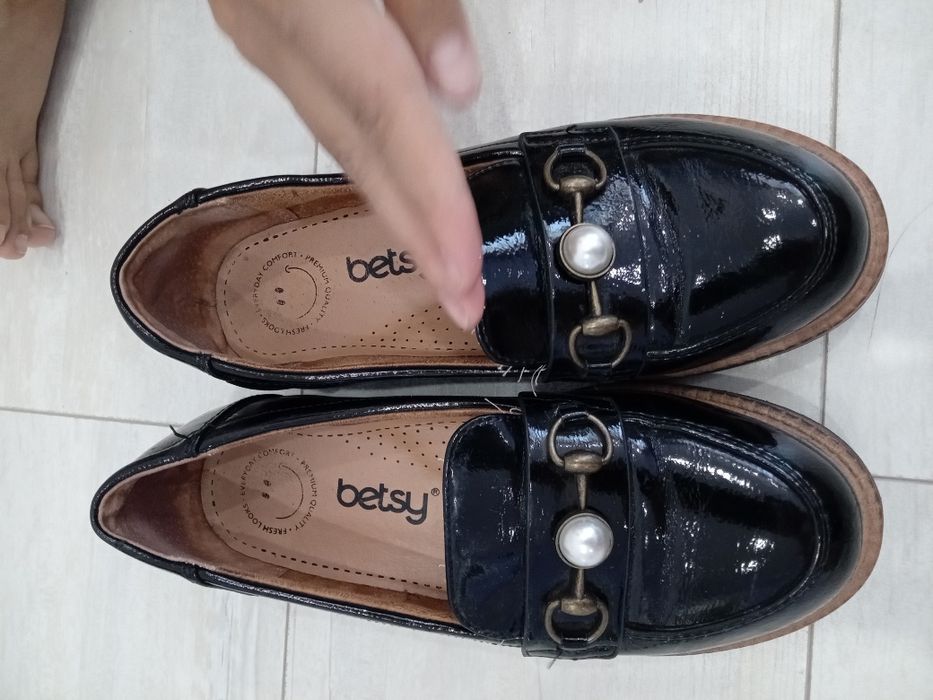 Продам детские батинки