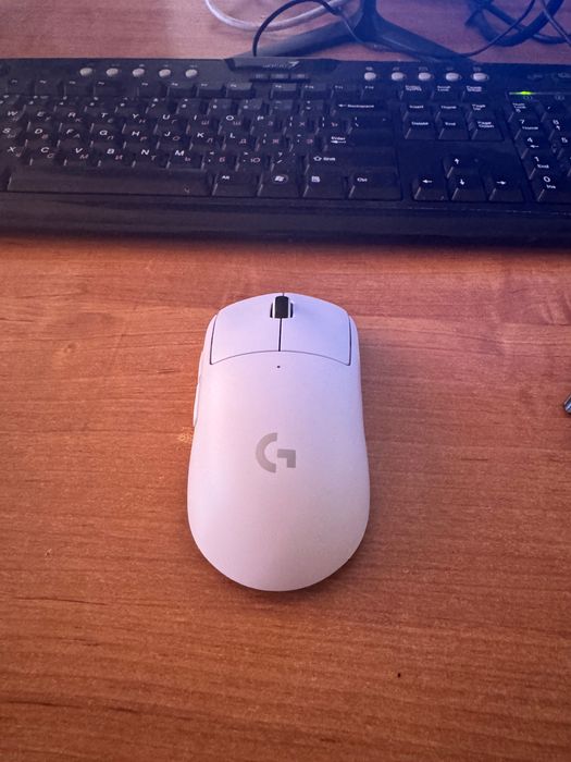 Superlight 1 white
