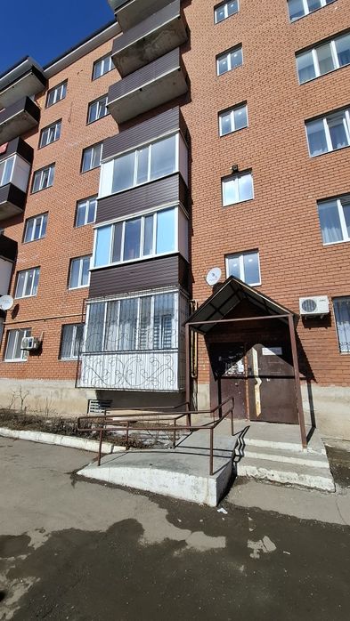 Продам 1 кв район Досааф