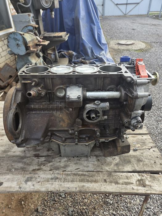 Продам двигатель на газель уаз змз 409