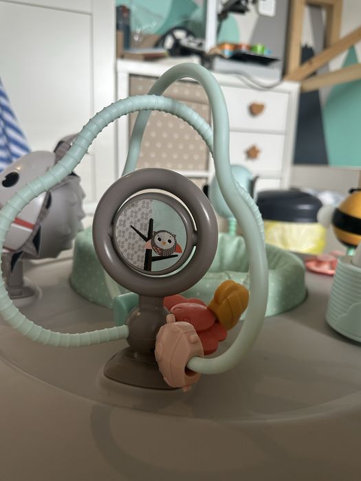 Активен център за игра (проходилка) Tiny love +бонус музикално килимче