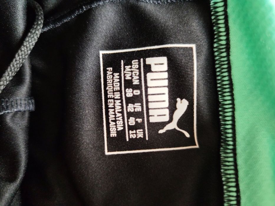 Puma , pantaloni scurți dama