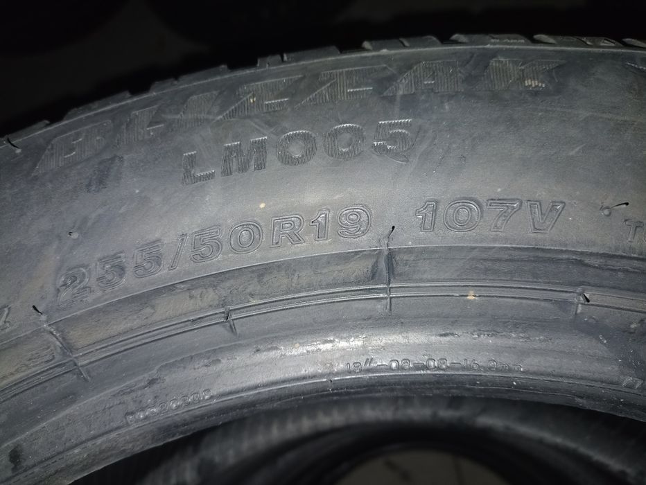 4 anvelope de iarna Bridgestone 2x235/55 R19 dot1521 2x255/50 R19