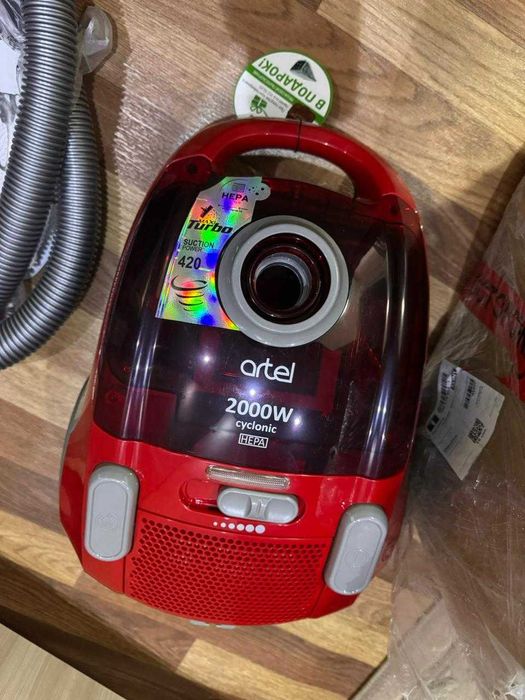 срочно продам новый пылесос