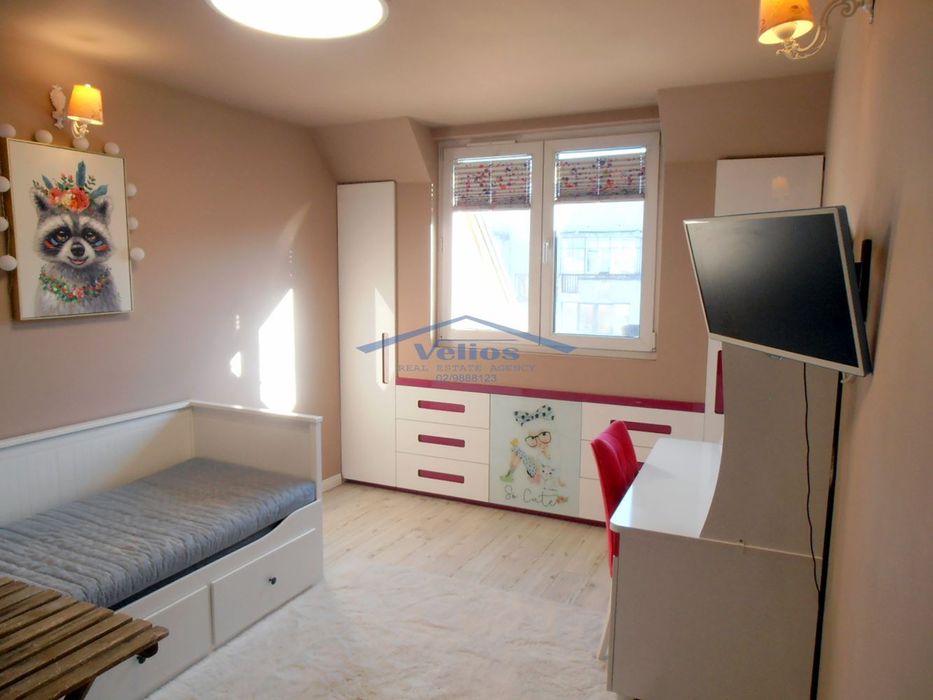 Дава под наем мезонет с 3 спални в гр. София , Оборище.