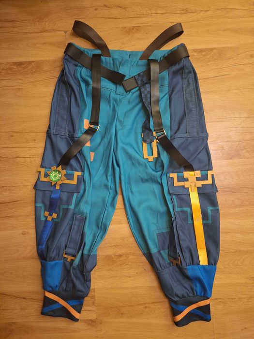 Vând costum cosplay Kinich (Genshin Impact)