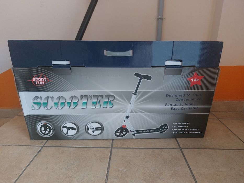 Самокат детский. В хорошем состоянии продаю