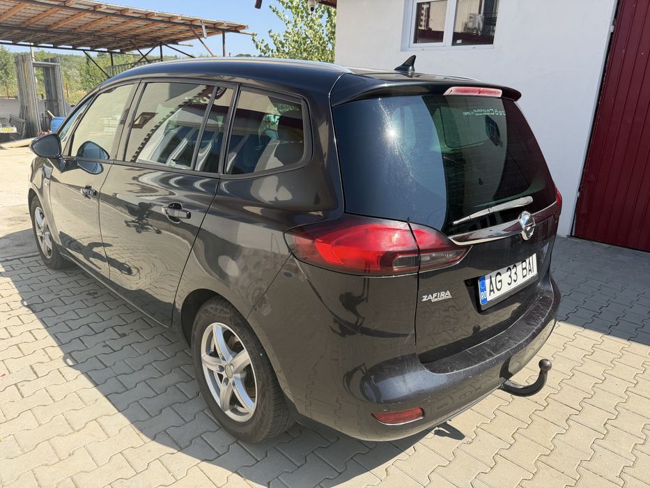 Opel Zafira 2013