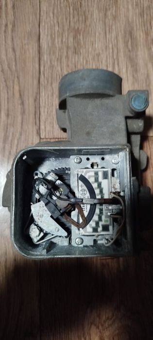 Продам ДМРВ на ауди