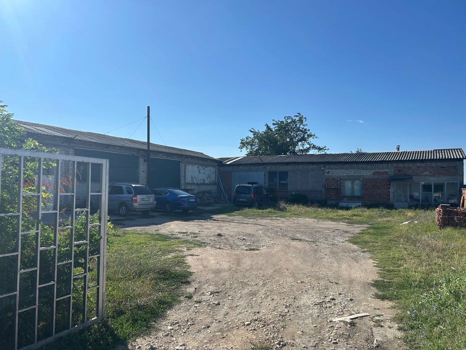 Продава се Промишлена сграда в Раковски - 423 кв.м за 241 €/кв.м - Снимка #11