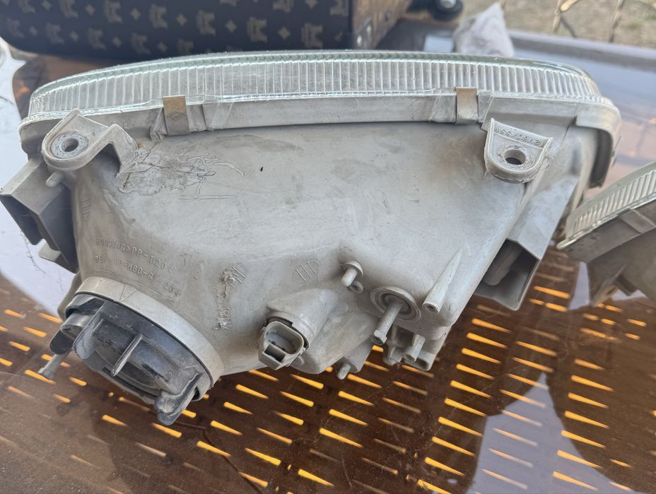 Фары рав 4 оригинал