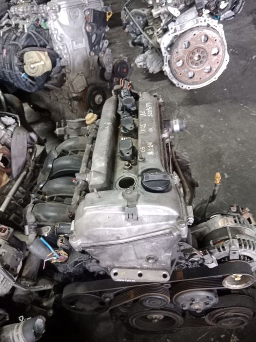 Двигатель на Тойота Камри 2AZ FE 2.4