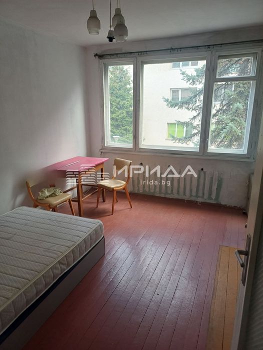 Тристаен апартамент с гараж в кв. Лозенец