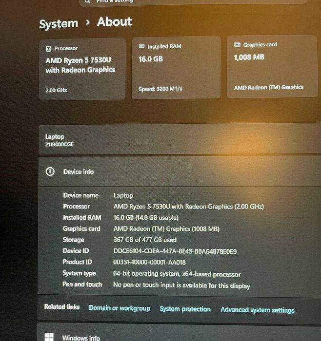 Laptop Lenovo ThinkPad E14 Gen 5 cu Ryzen 5 7530U, 16GB RAM Ca Nou