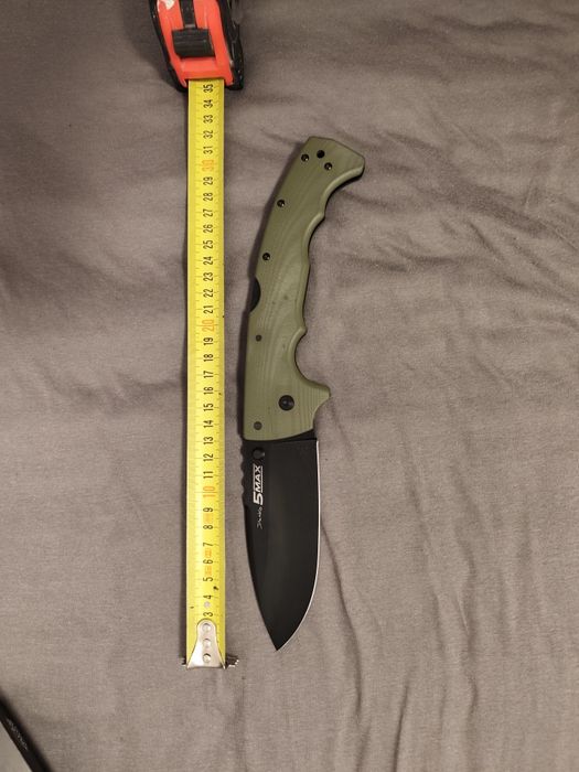 Cold steel ,spyderco