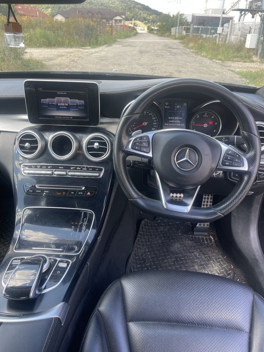 Dezmembrez c class c220 w205 amg full led