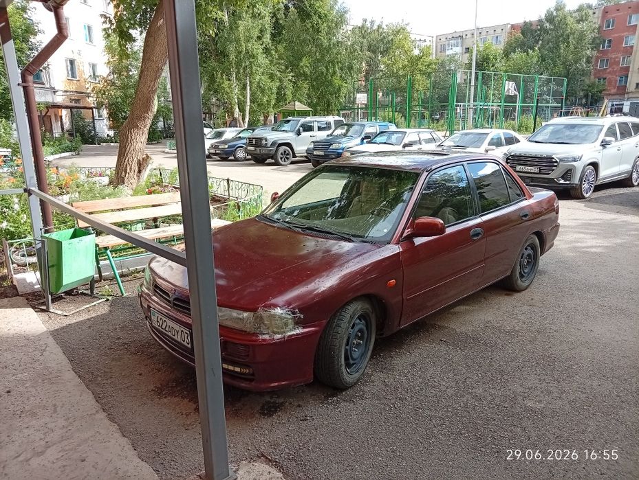 Продается Митсубиси Лансер 93г