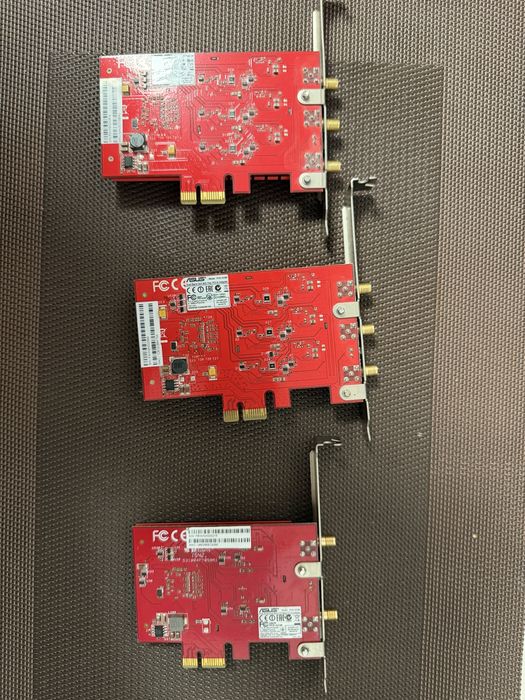 3 placi retea wireless Asus
