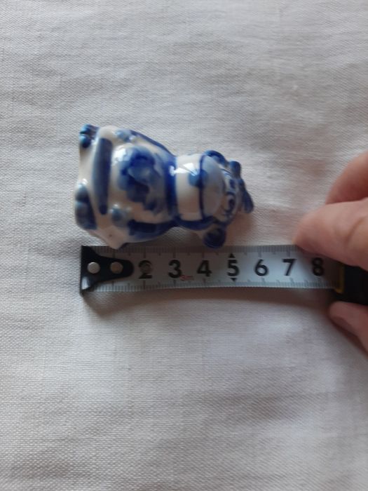 Статуэтки,оникс и фарфор