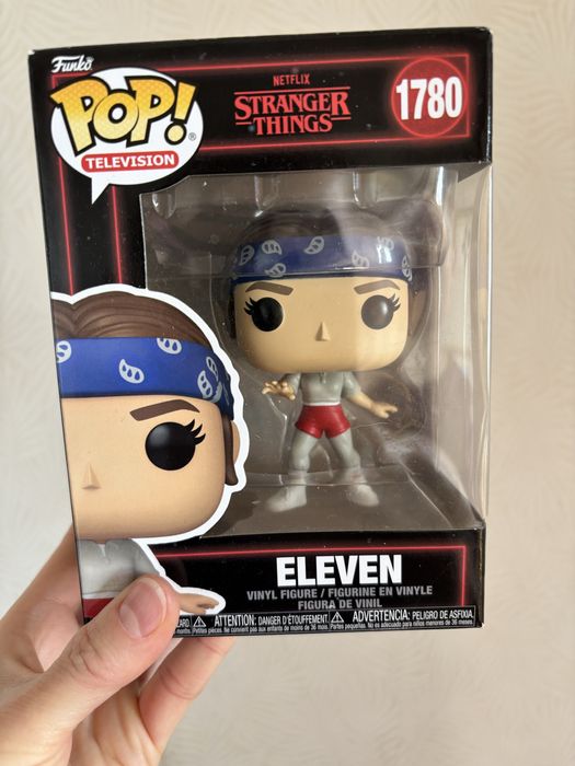 Фигурки stranger things ( Nancy, Will, Eleven, Holly)