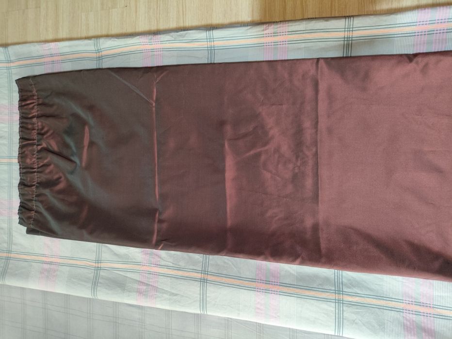 Продам 3 шторы в хорошем состоянии