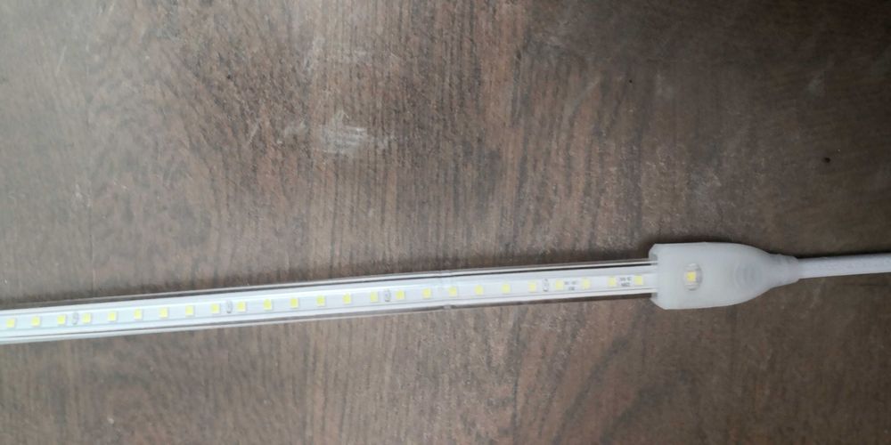 Banda LED 220V 2835 alb rece 120 LED/m 20m IP67 tub silicon