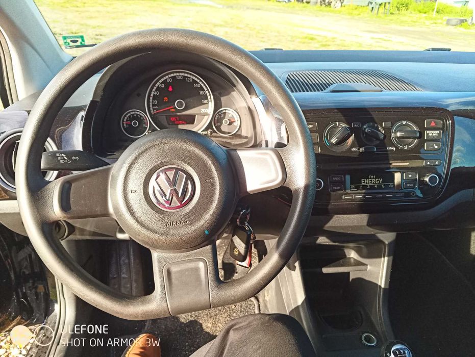 фолксфаген ъп 1.0i-68 к.с-2013г метан/бензин